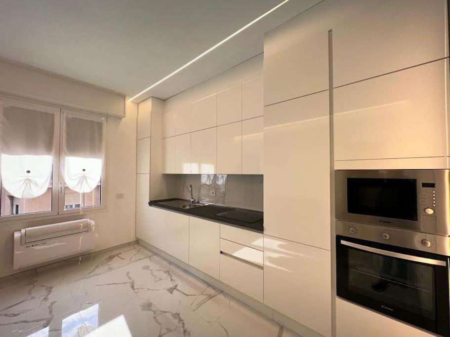 Suite Aurora Luxury In The Center Of ซานเรโม ภายนอก รูปภาพ