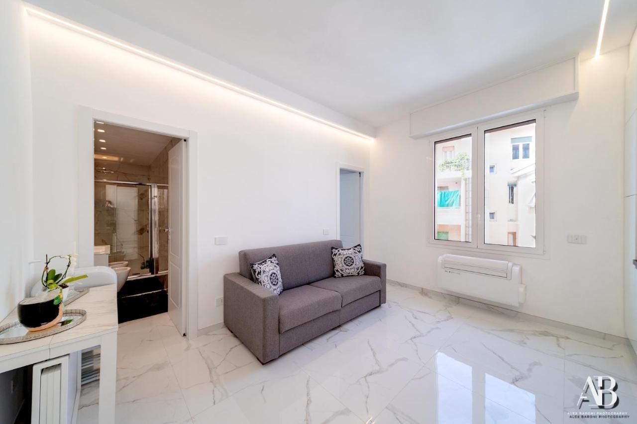Suite Aurora Luxury In The Center Of ซานเรโม ภายนอก รูปภาพ